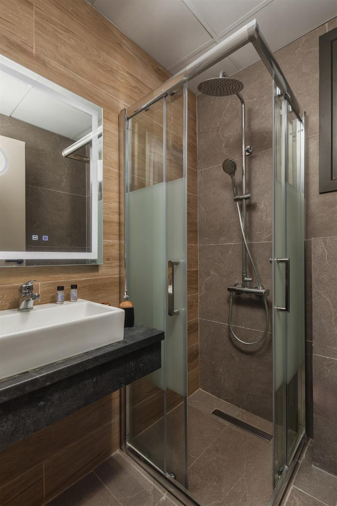 An&Vi Luxury Residences Ioannina Buitenkant foto